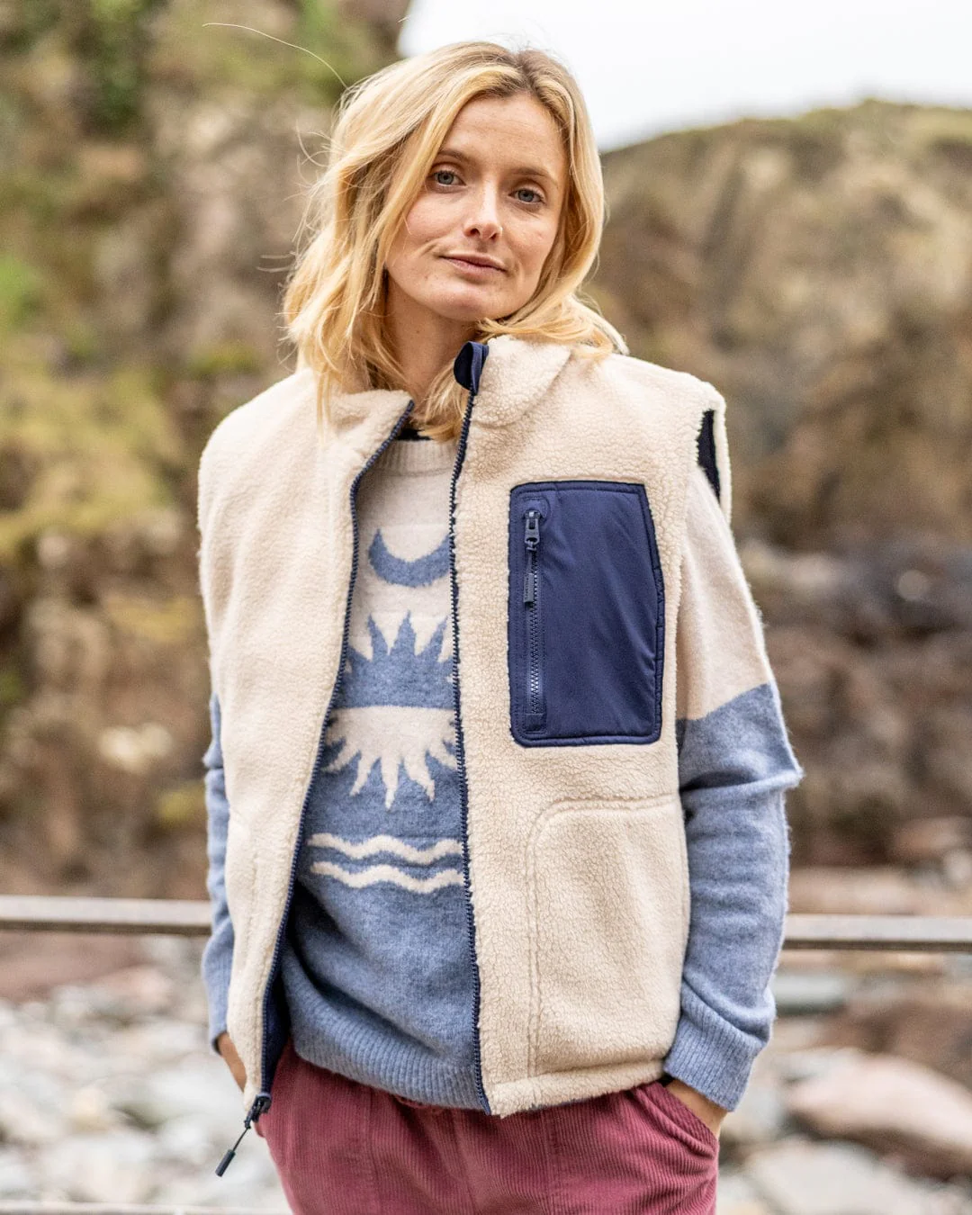 Astra Borg - Womens Reversible Gilet - Navy - Image 3