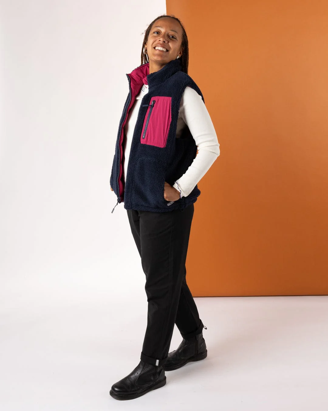 Astra Fleece - Womens Reversible Gilet - Blue/Pink - Image 15