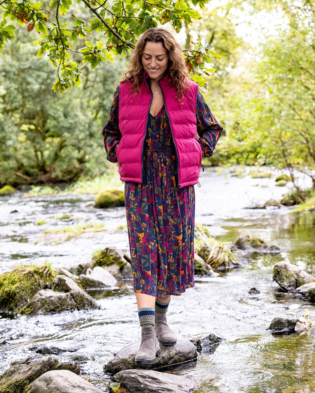 Astra Fleece - Womens Reversible Gilet - Blue/Pink - Image 4