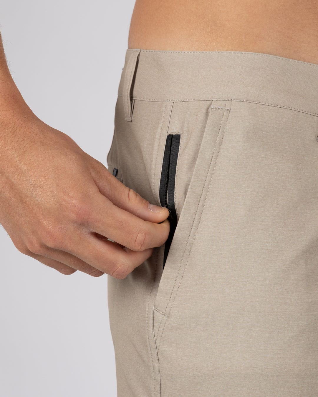 Cargo Amphibian II 21 - Mens Hybrid Shorts - Light Brown - Image 5