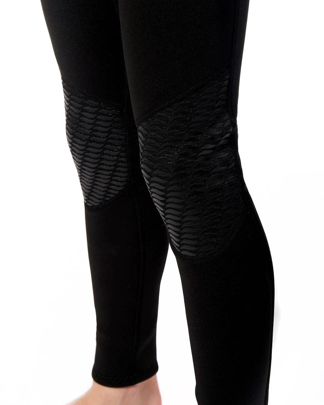 Core - Kids 3/2 Full Wetsuit - Black/Red - Image 8