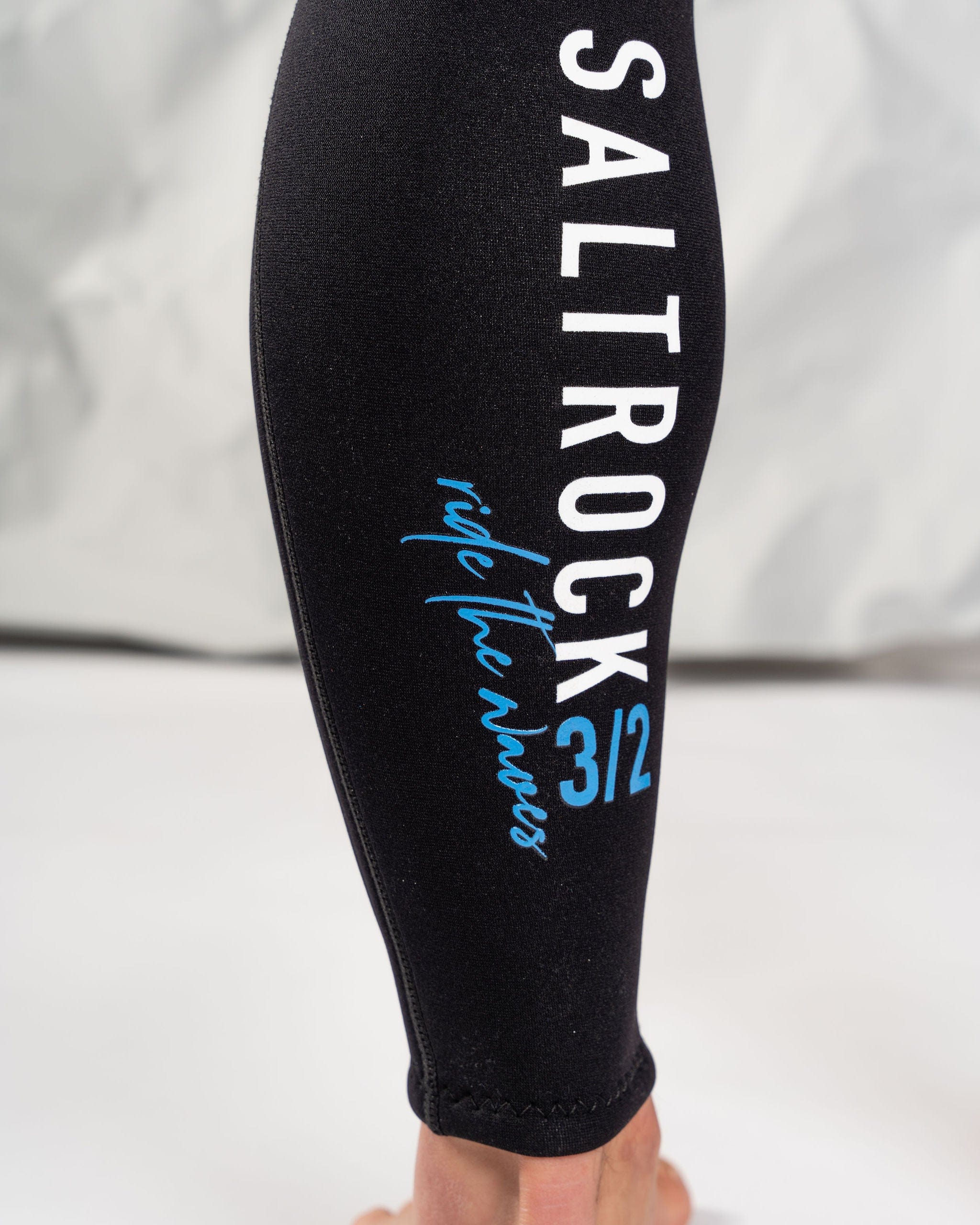 Core - Mens 3/2 Full Wetsuit - Blue/Black - Image 8
