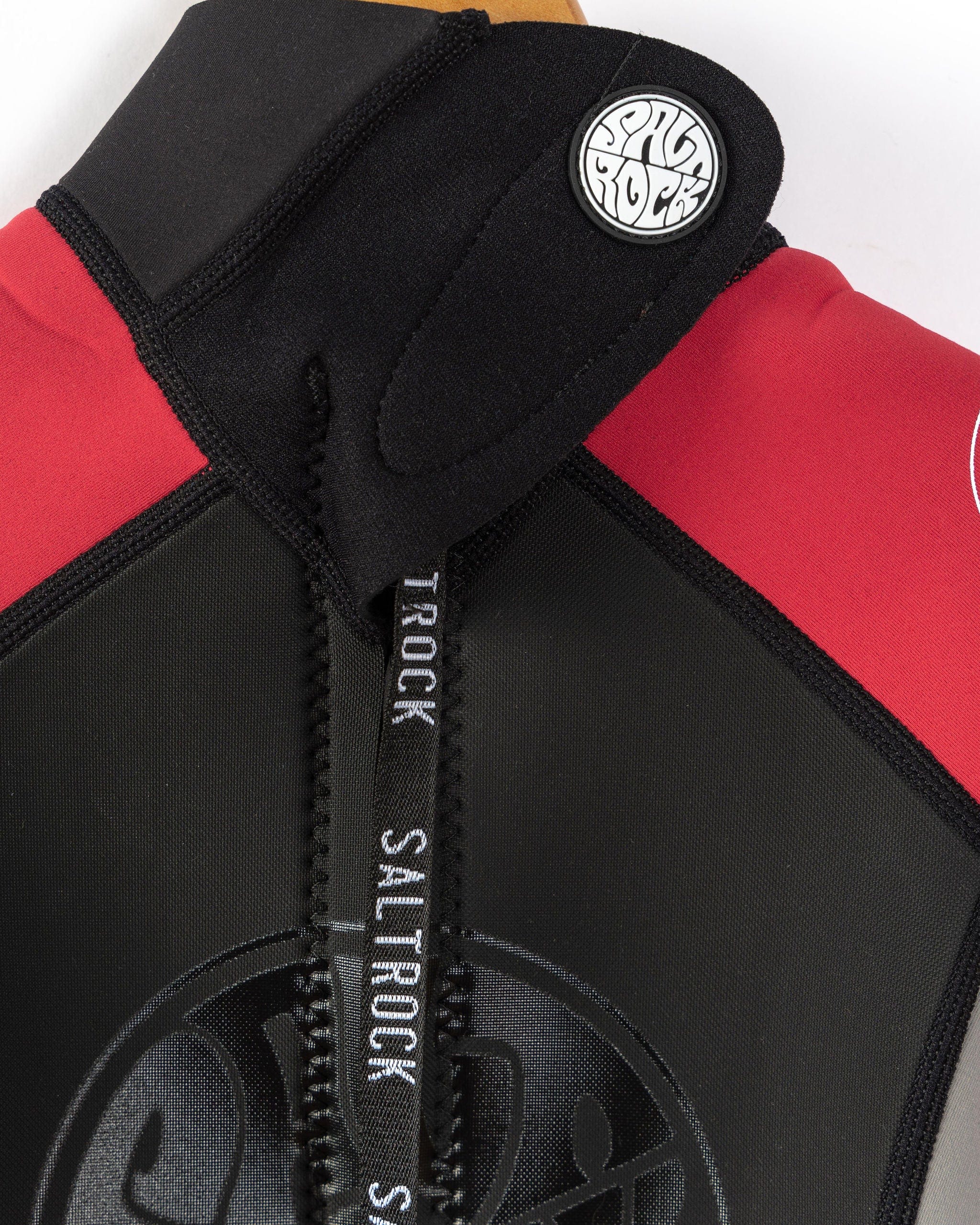 Core - Boys 3/2 Shortie Wetsuit - Black/Red - Image 12