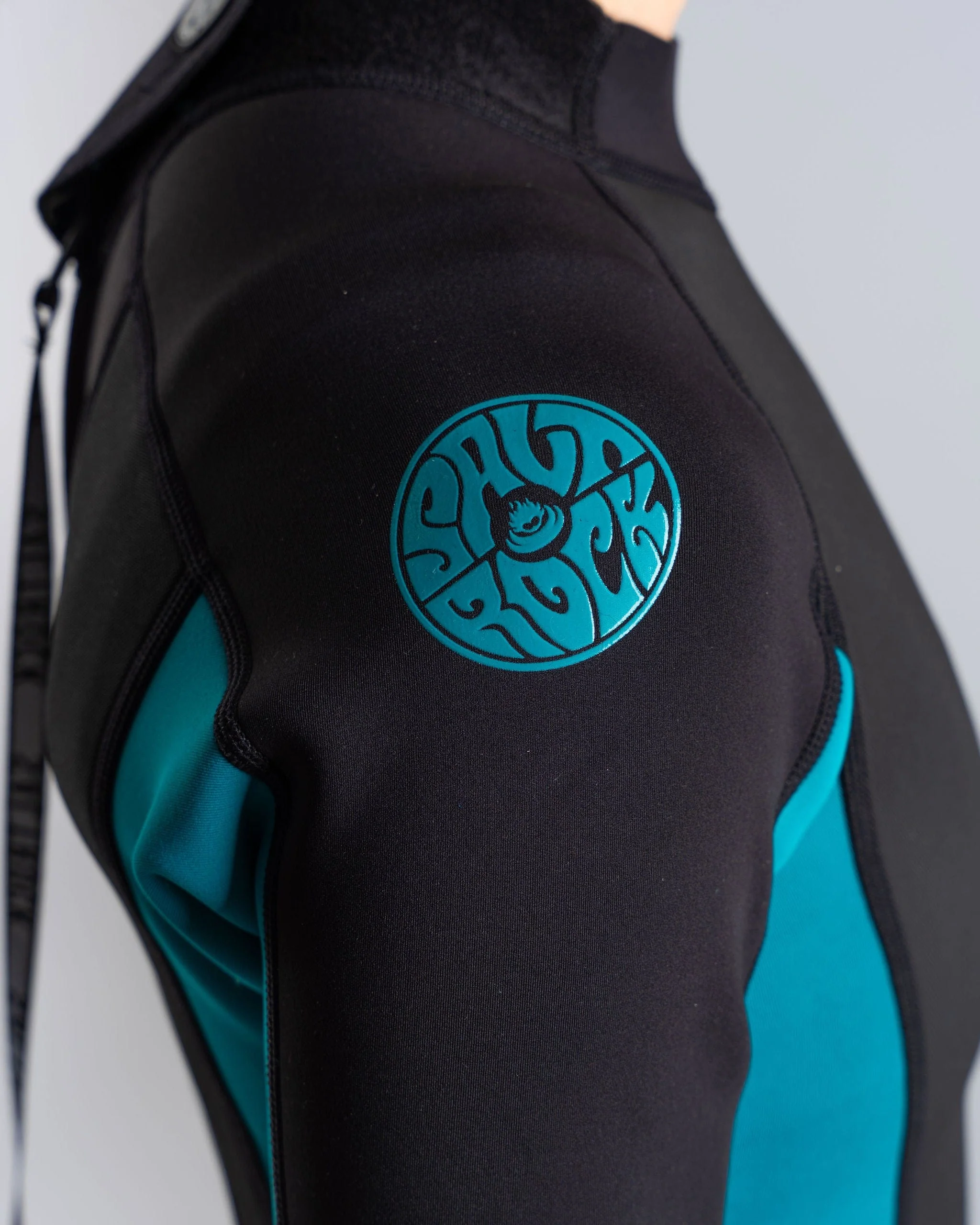 Core - Womens 3/2 Shortie Wetsuit - Black/Turquoise - Image 5