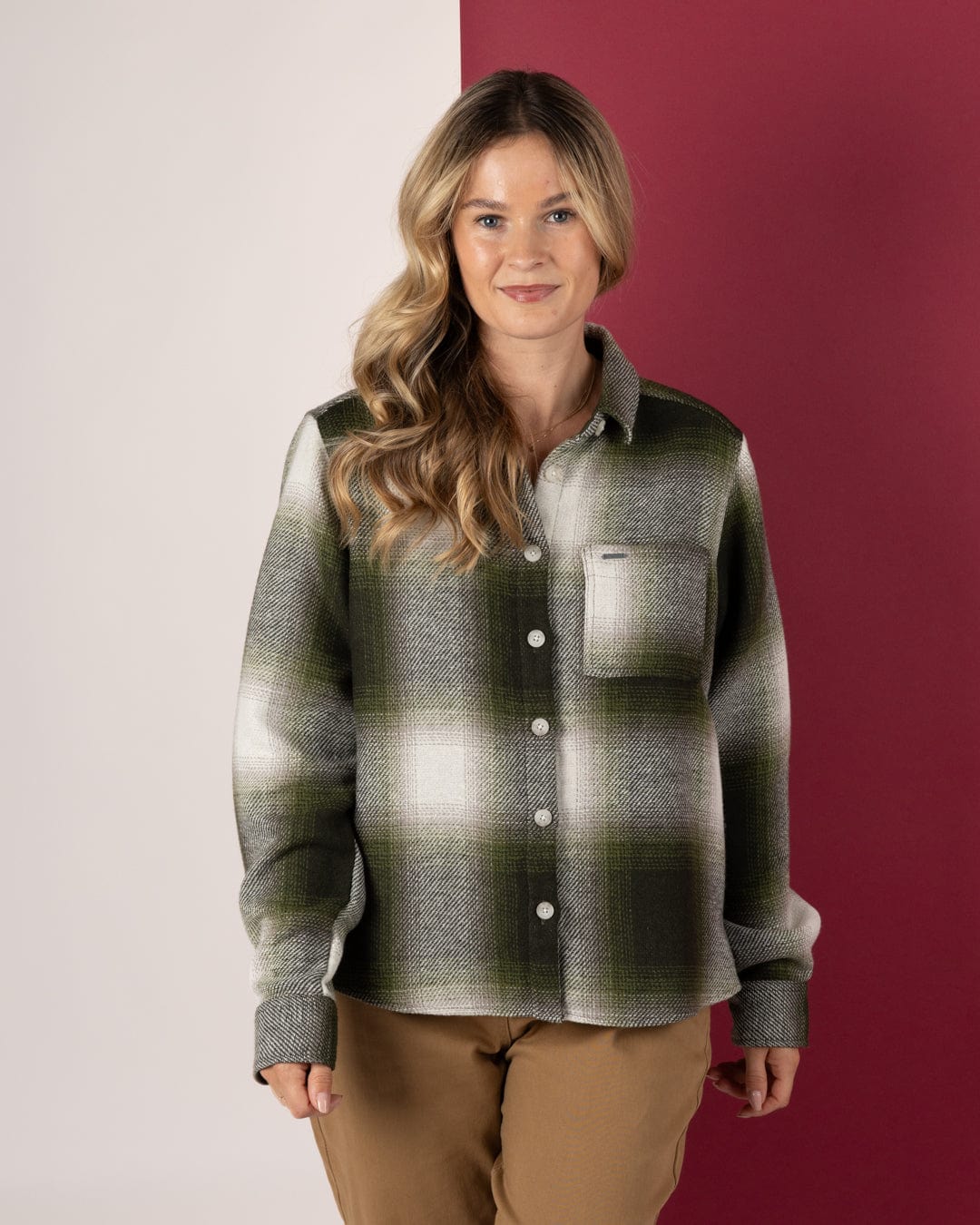 Delta - Womens Checked Shirt - Green/White - Image 2
