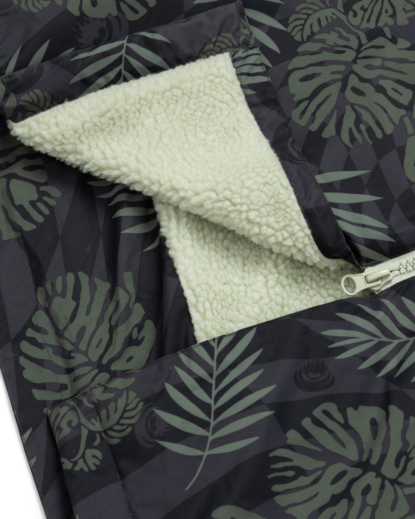 Warp Surf Changing Robe - Dark Grey - Image 13