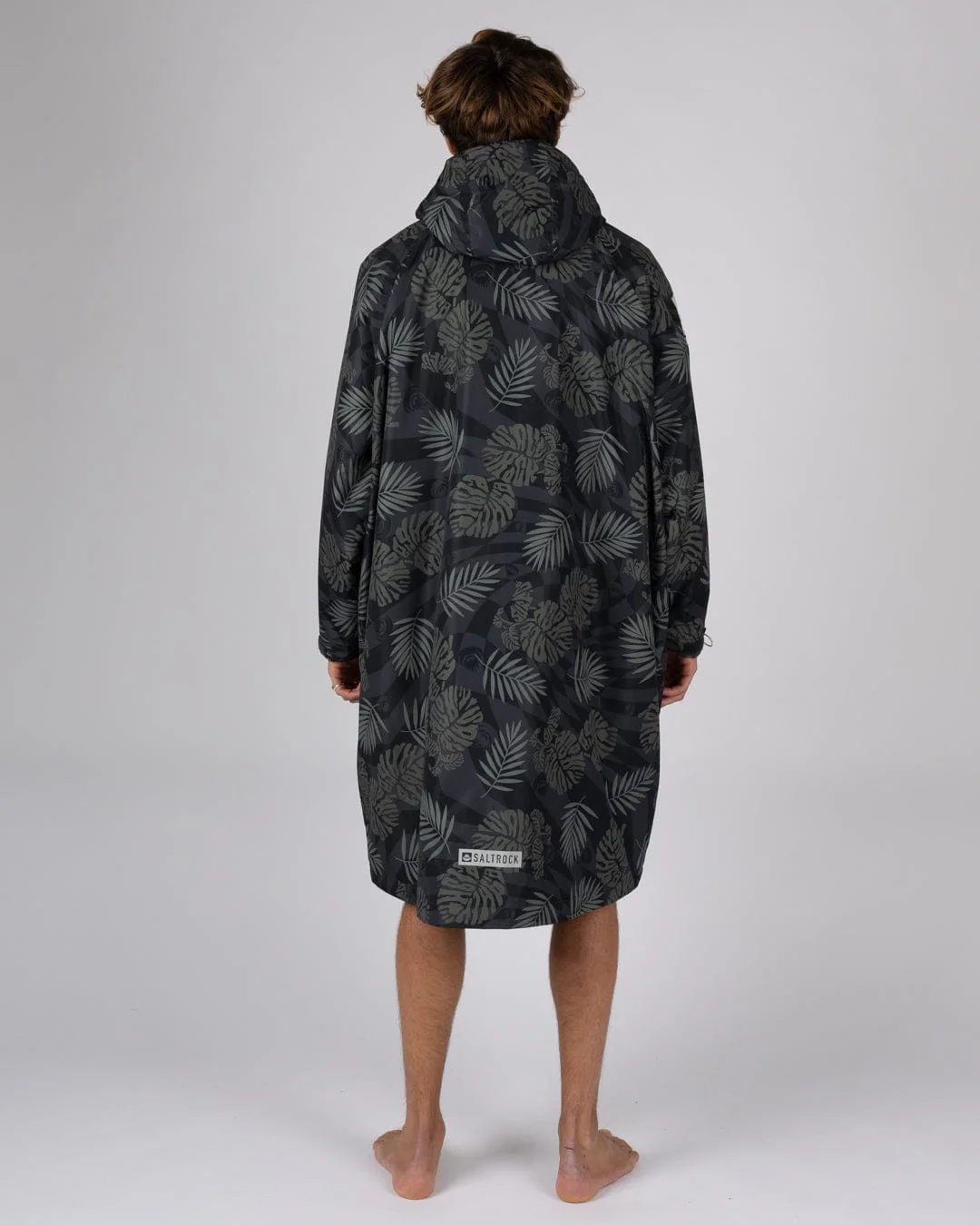 Warp Surf Changing Robe - Dark Grey - Image 7