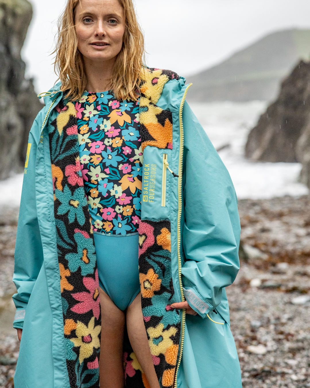 Holidaze Changing Robe - Blue - Image 4