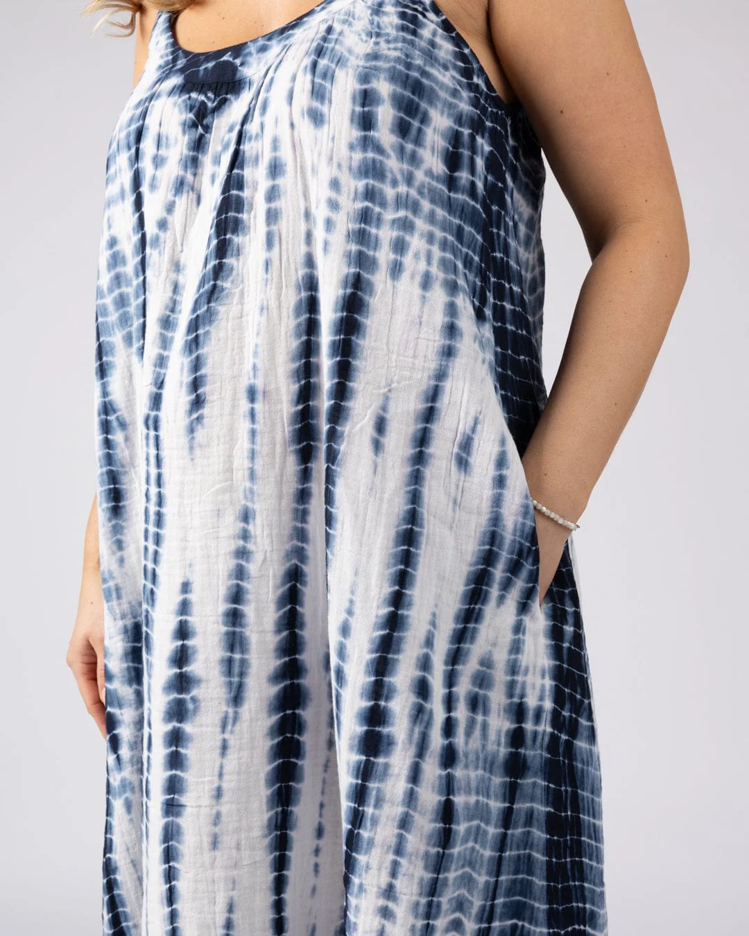 Melda - Womens Oversized Midi Dress - Blue - Image 4