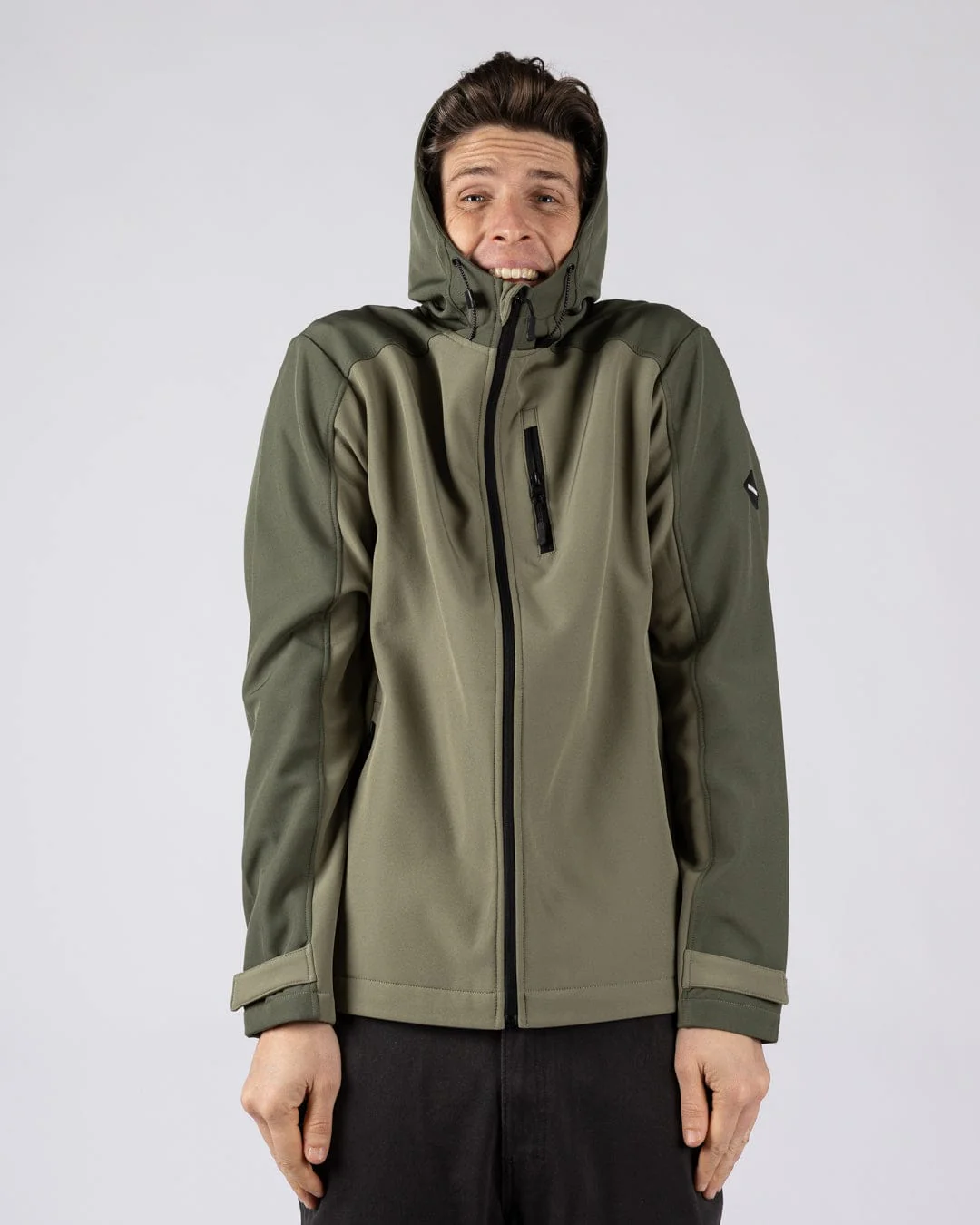 Munry - Mens Water Resistant Softshell Jacket - Dark Green - Image 3