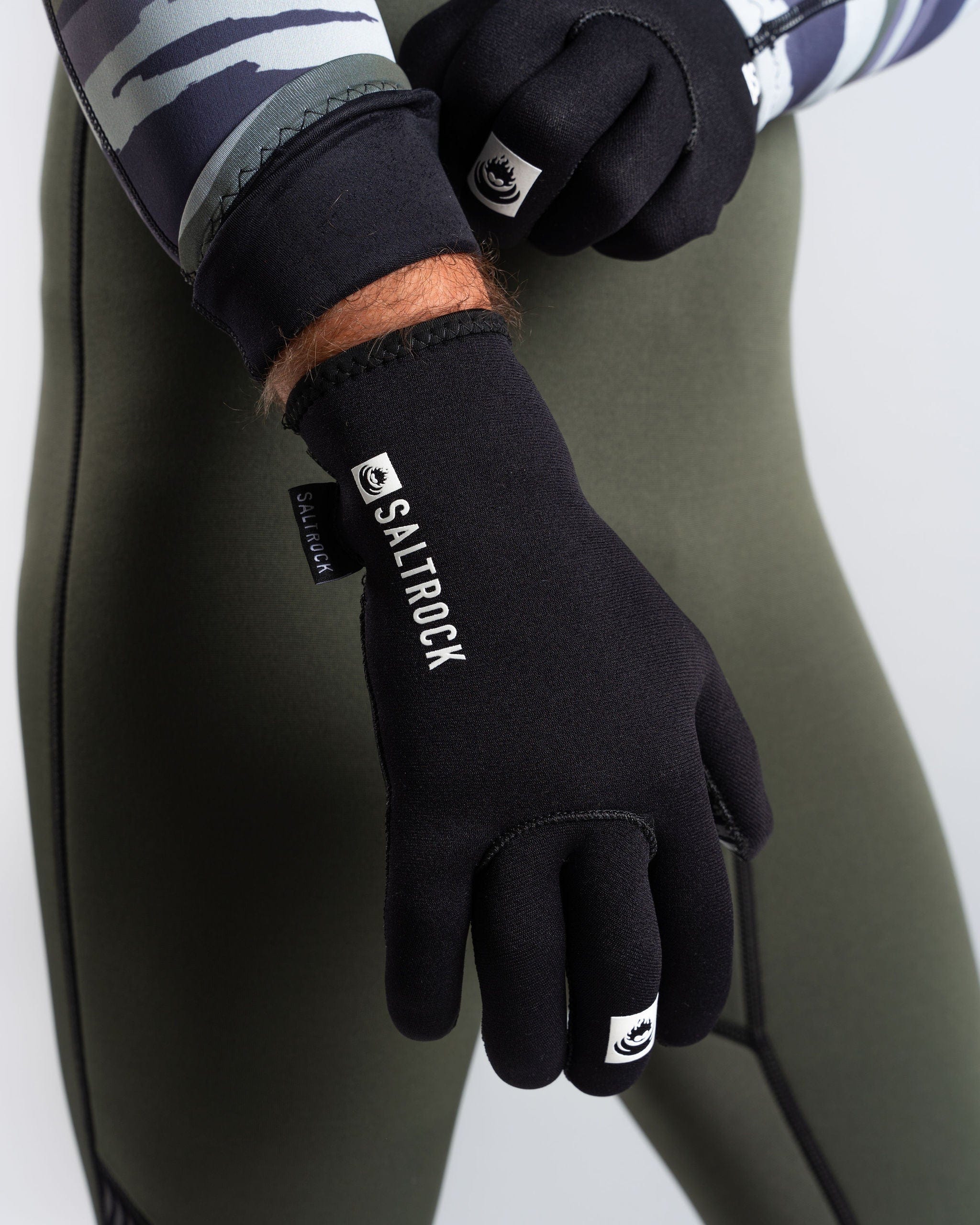 Neoprene Technical Cold Water Gloves - Black - Image 4