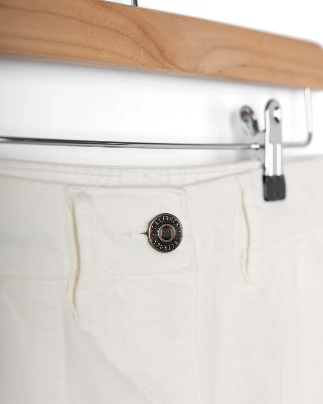 Ogden - Womens Longline Chino Shorts - White - Image 12