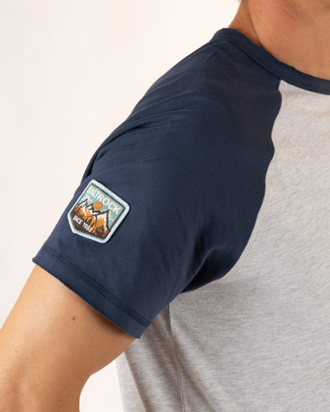 Patch Raglan - Mens Short Sleeve Raglan T-Shirt - Blue/Grey - Image 4
