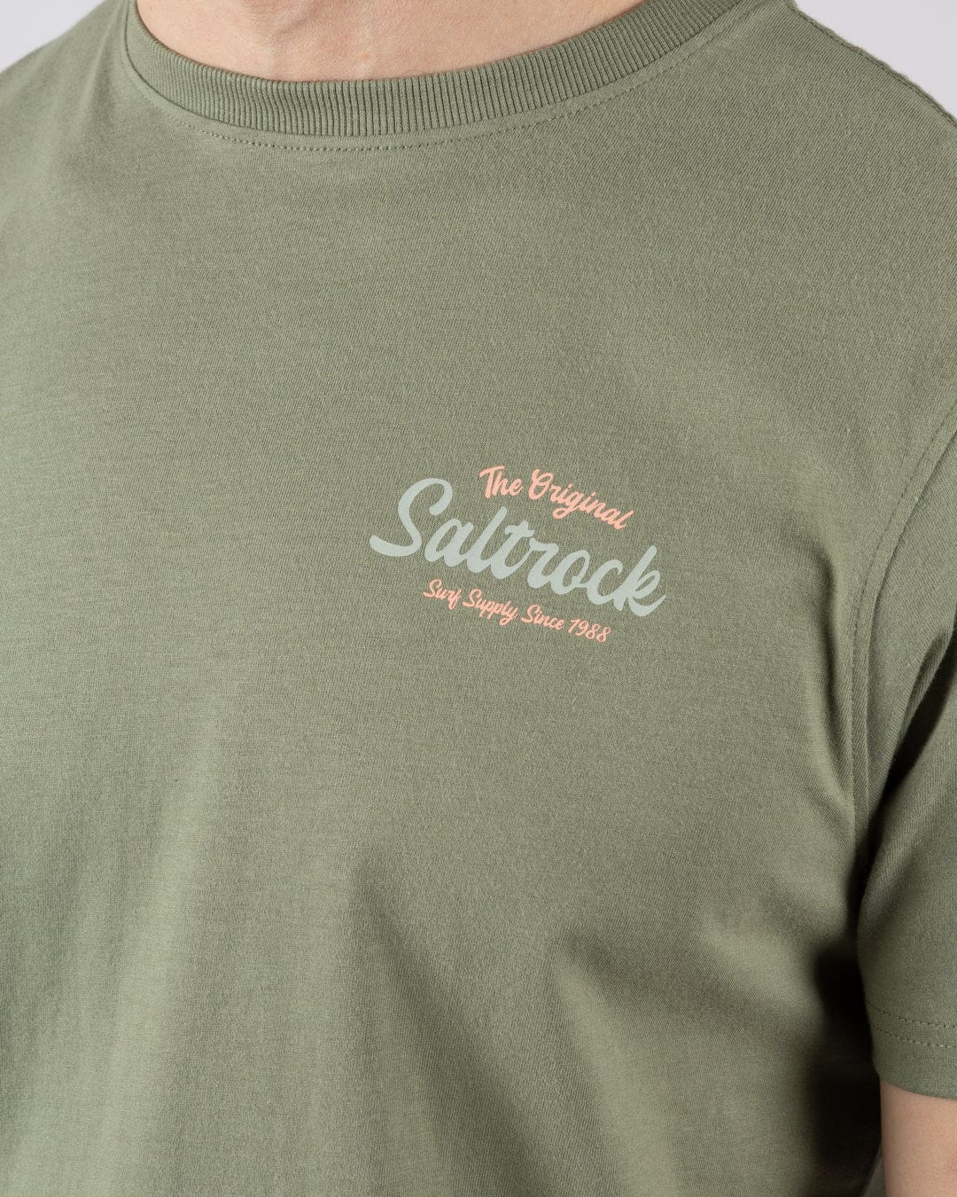 Postcard Script - Mens Short Sleeve T-Shirt- Green - Image 5
