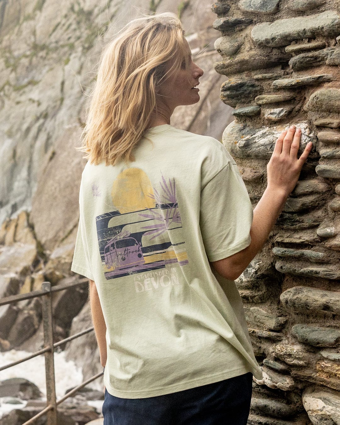 Poster Location Devon - Womens Oversized Short Sleeve T-Shirt - Light Green - Image 3