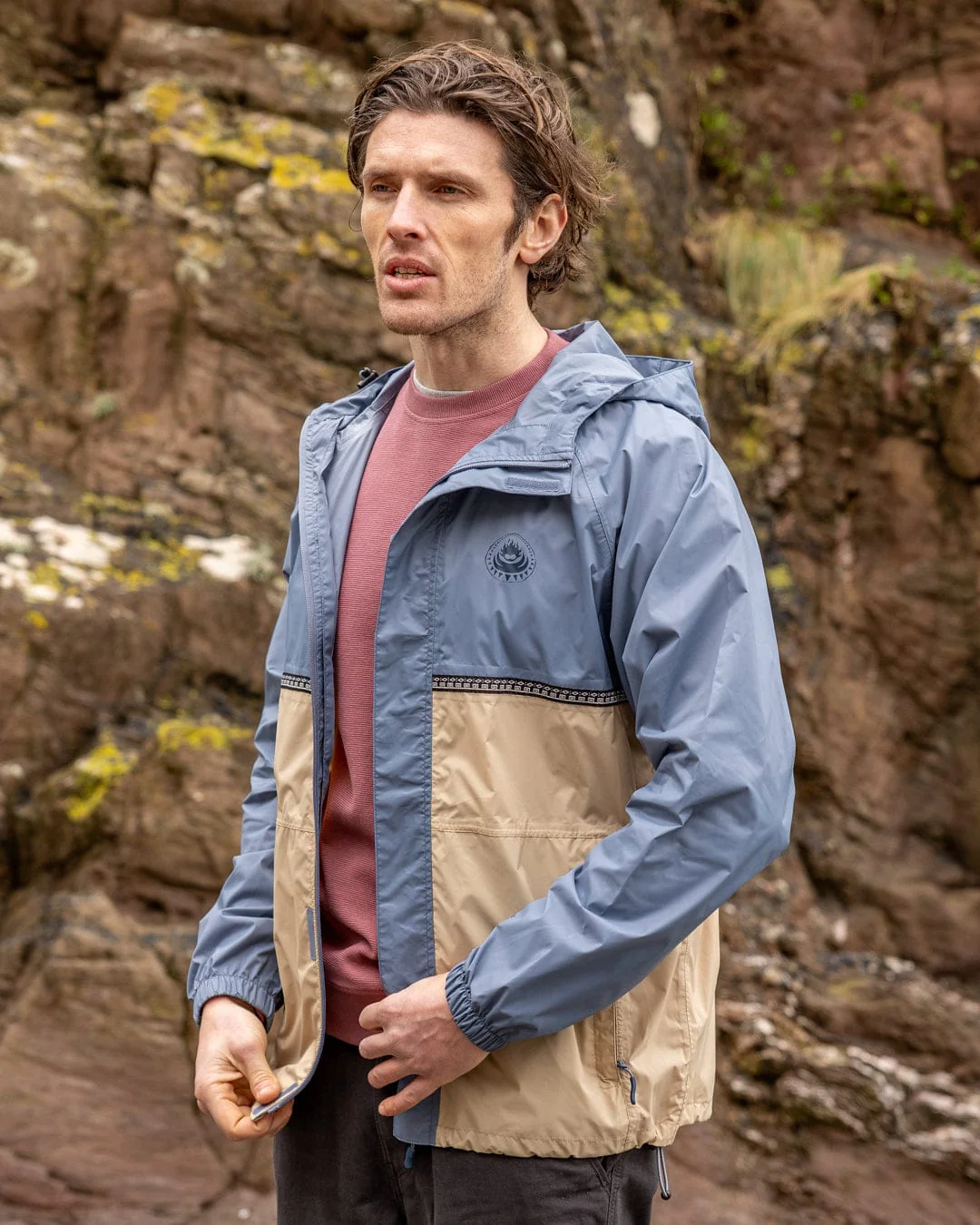 Rainer Tribal - Mens Waterproof Packable Rain Jacket- Blue/Beige - Image 5