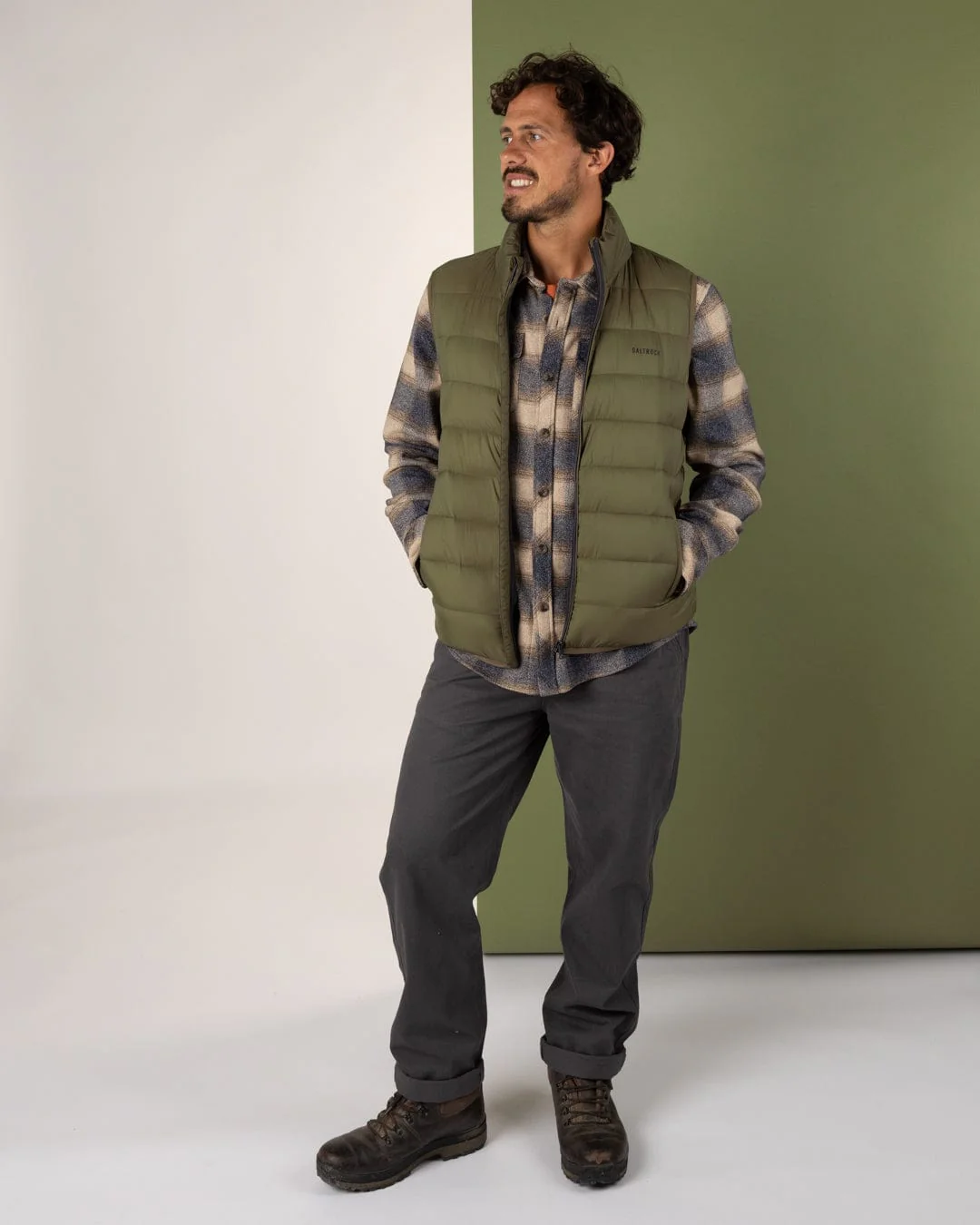 Resin - Mens Padded Gilet - Green - Image 5