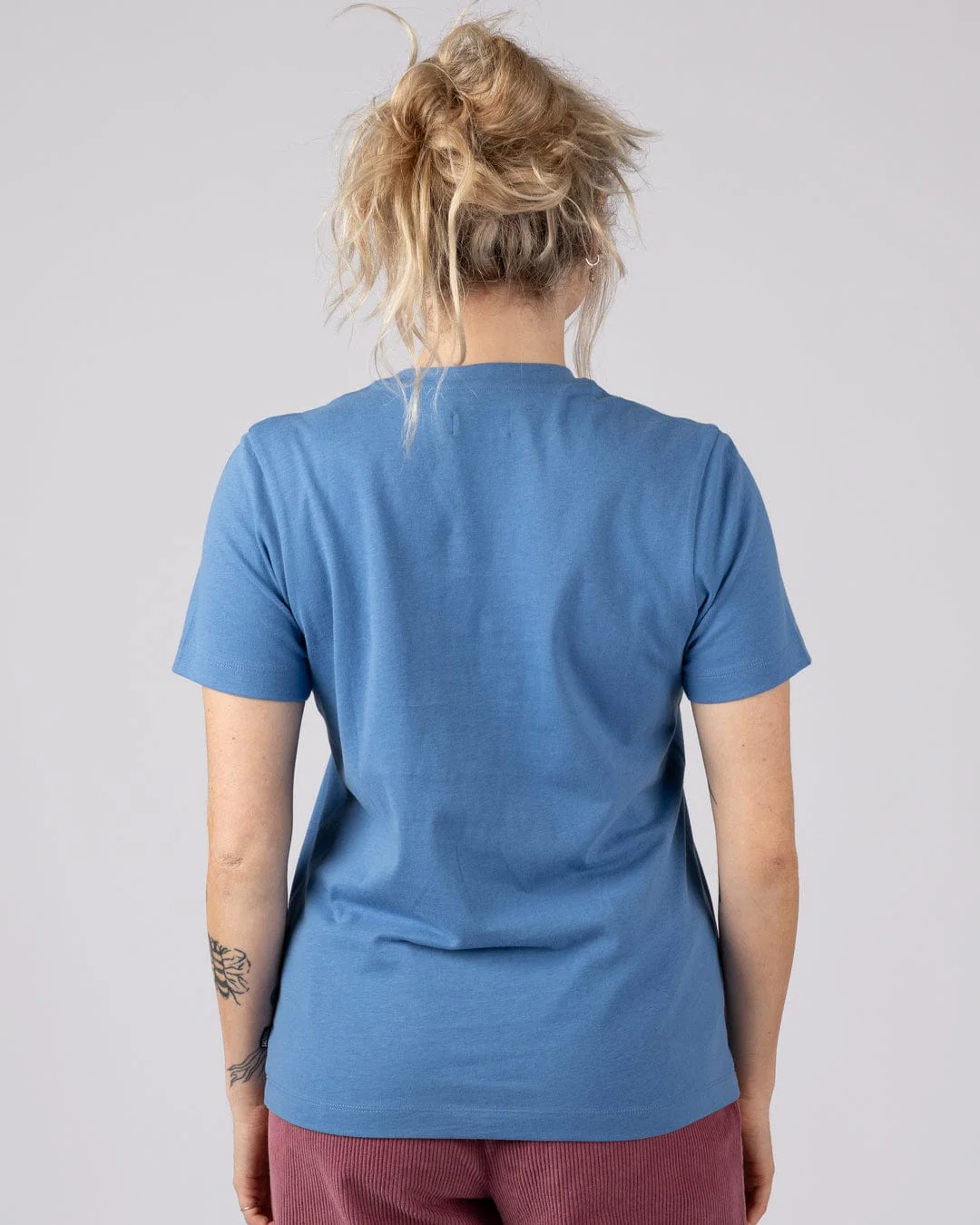 Trader Daze - Womens Short Sleeve T-Shirt - Bright Blue - Image 2
