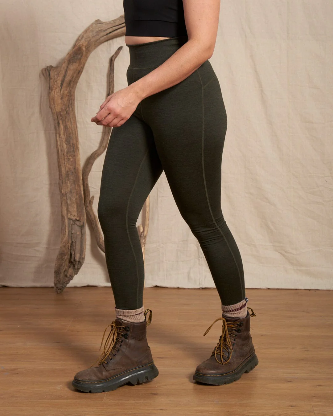 Trek - Womens 4 Way Stretch Outdoor Leggings - Dark Green - Image 5