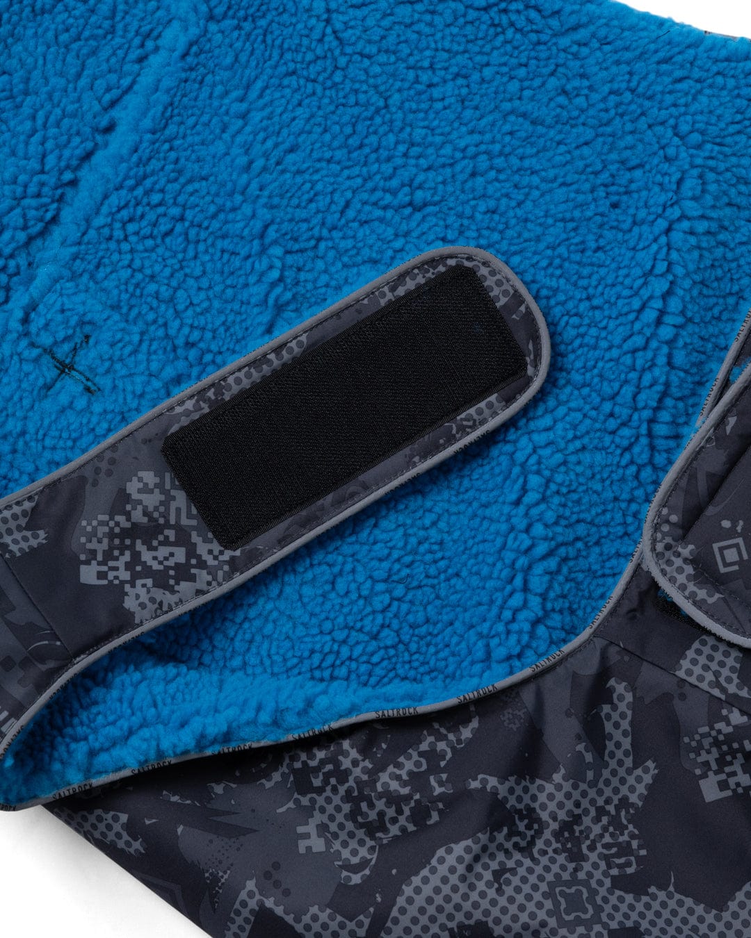 Waga Pro Digi Camo - Water Resistant Padded Dog Jacket - Black - Image 4