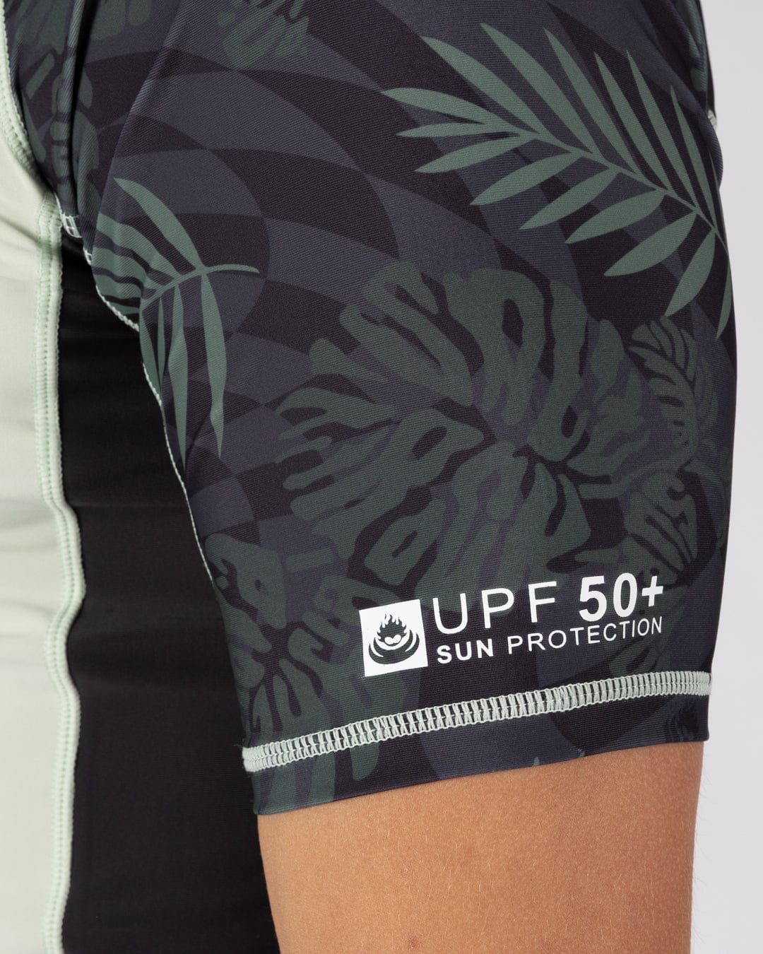Warp Surf - Mens Short Sleeve Rashvest - Light Green - Image 7